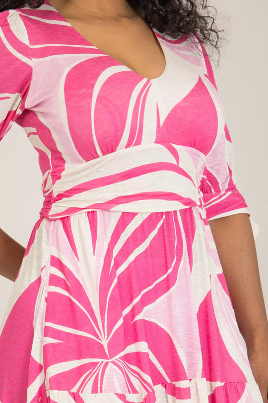 Flowy short jersey dress - Pink - Mönstrad knälång trikåklänning