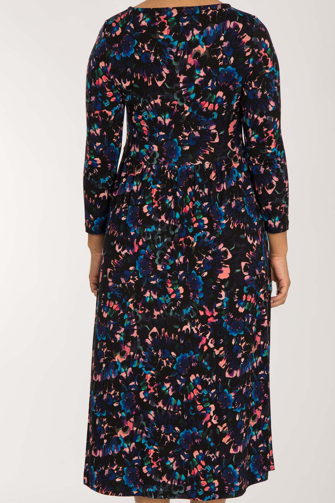 Ideal printed midi jersey dress - Blue-Pink - Vadlång, mönstrad klänning i trikå