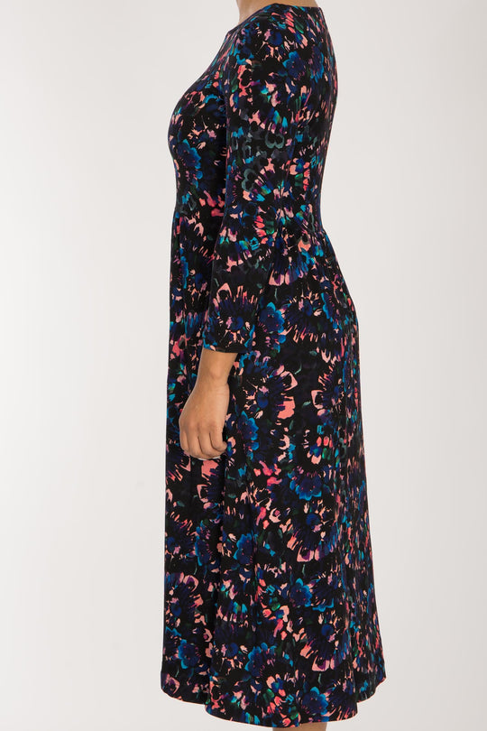 Ideal printed midi jersey dress - Blue-Pink - Vadlång, mönstrad klänning i trikå