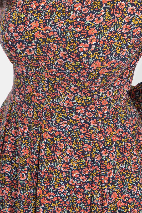 Pleated waist printed short jersey dress - Navy flowers - Mönstrad knälång klänning i trikå