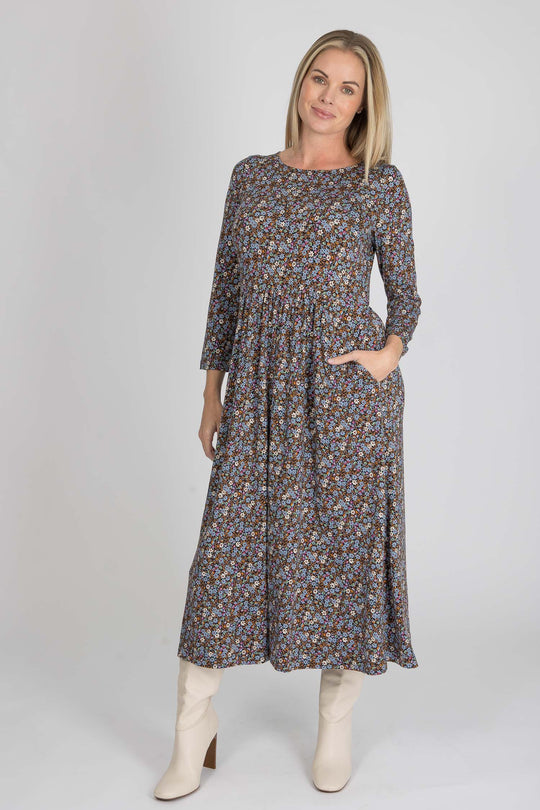 Ideal printed midi jersey dress - Brown flowers - Vadlång, mönstrad klänning i trikå