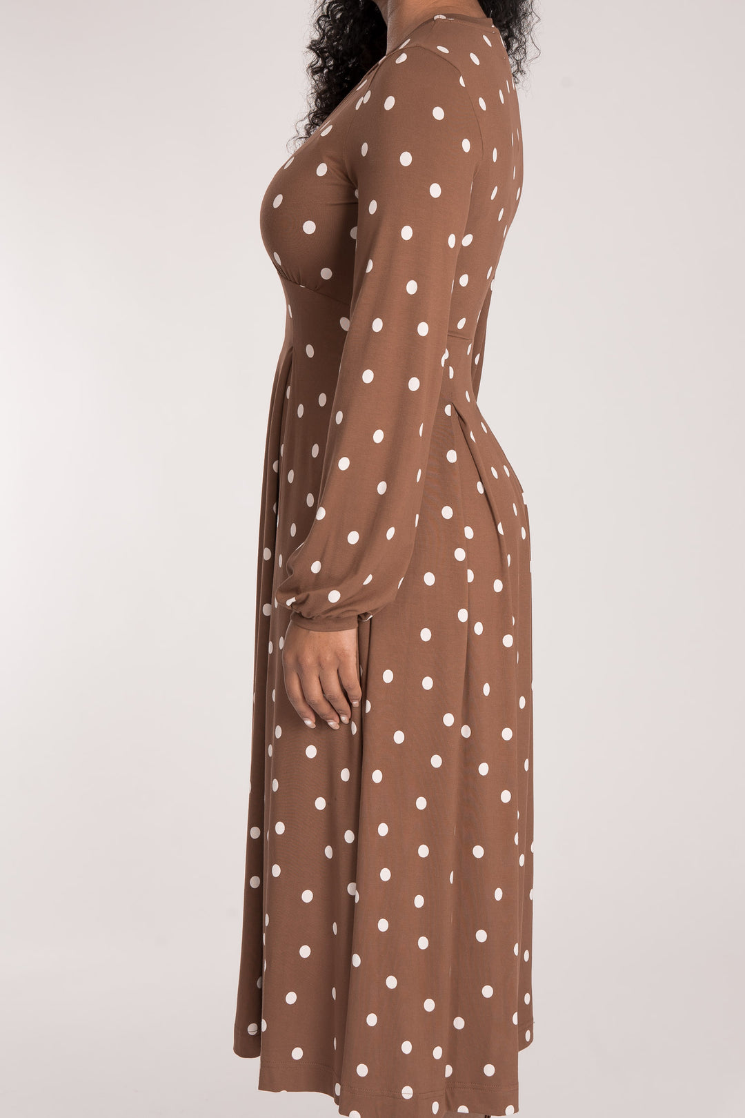 Pleated waist printed midi jersey dress - Brown dot - Mönstrad vadlång klänning i trikå