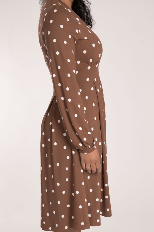 Pleated waist printed short jersey dress - Brown dot - Mönstrad knälång klänning i trikå