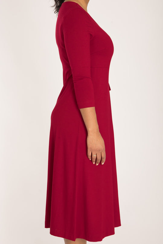 Loose fit midi wrap jersey dress - Red - Vadlång, omlottklänning i trikå