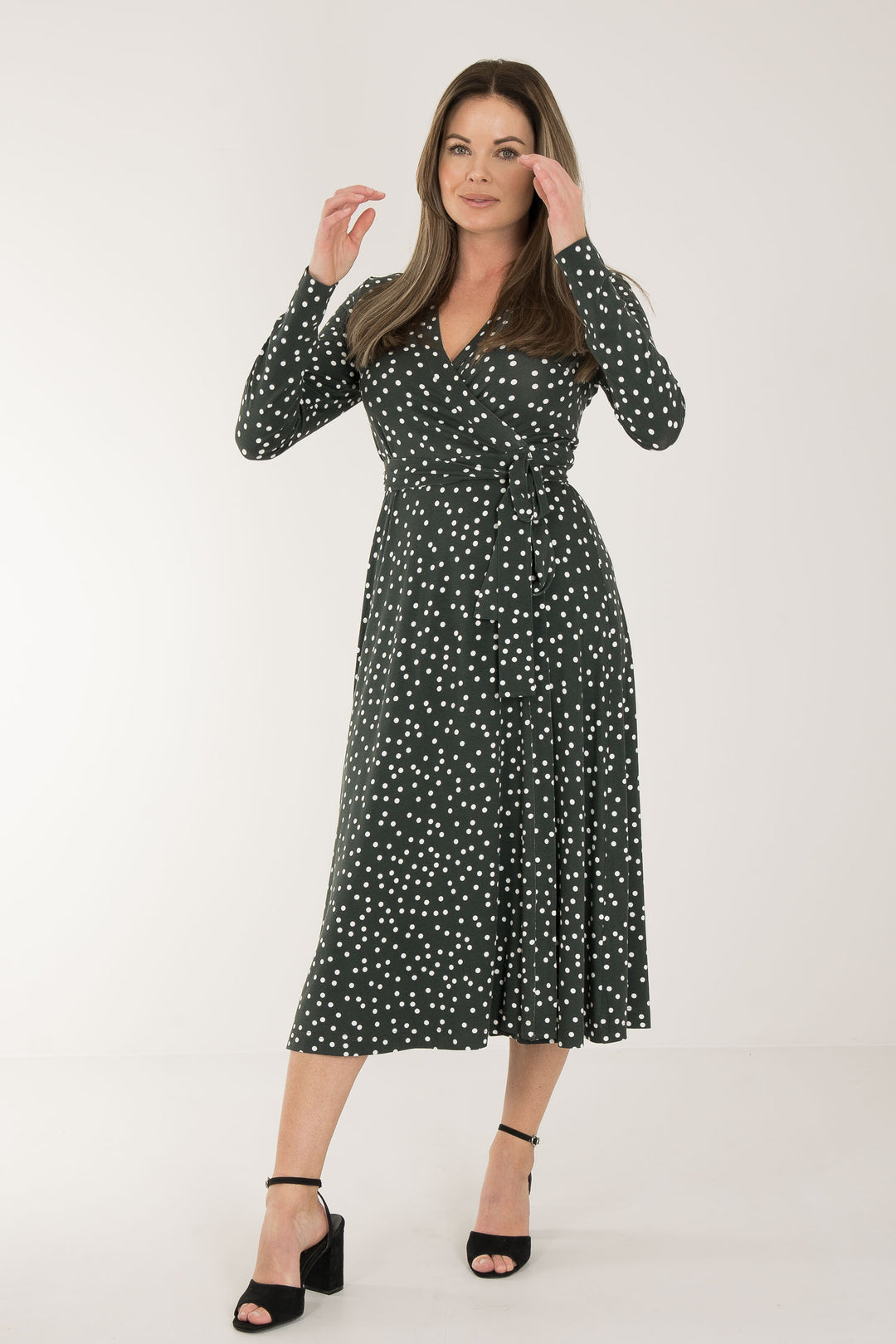 Bestie printed midi wrap jersey dress - Dark green dot - Vadlång, prickig omlottklänning i trikå